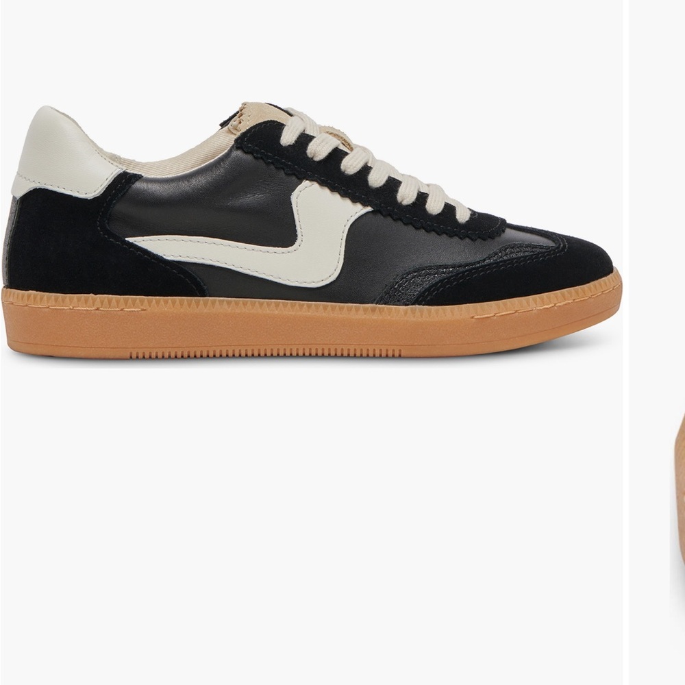 Dolce Vita Sneakers